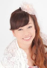 Yukie, Rena