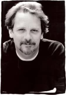Szarabajka, Keith