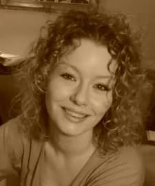 Ostrowski, Marielle