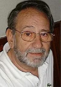Revilla, Carlos
