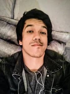 Leguizamo, Elliot