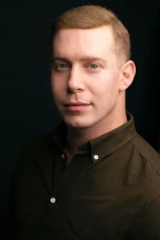 Giroveanu, Matt