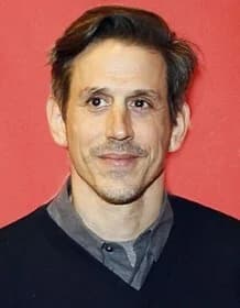 Tomei, Adam