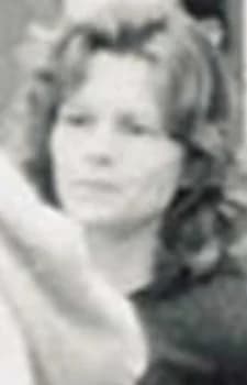 Holmes, Debby