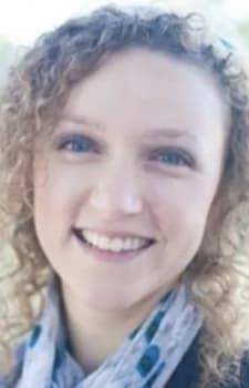 Tiefenthaler, Hayley