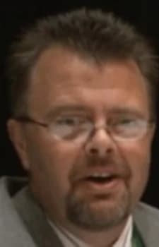 Kruiser, Stephen
