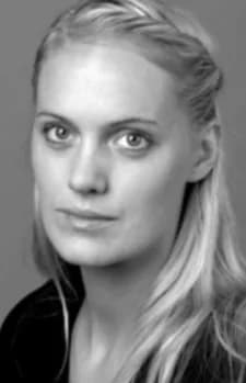 Johannsdottir, Dora
