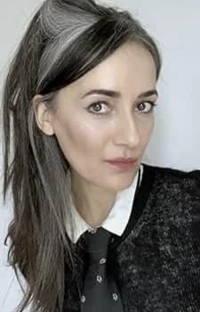 Husain, Rebecca