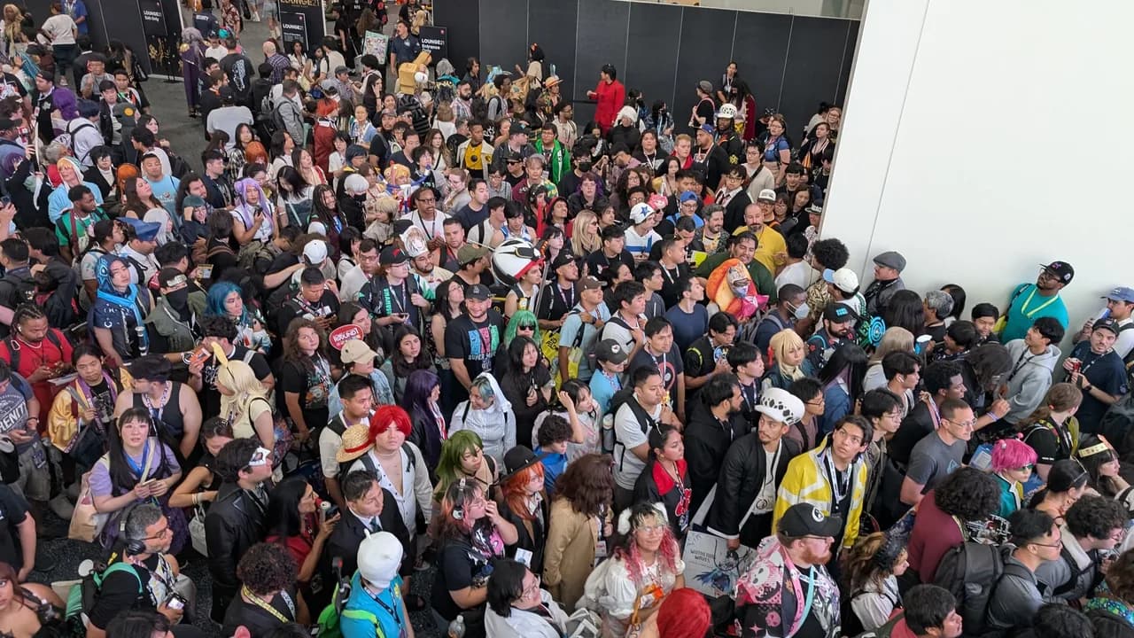 Anime Expo 2026 llega a su capacidad máxima: las multitudes del viernes provocan bloqueos y cierres de entrada