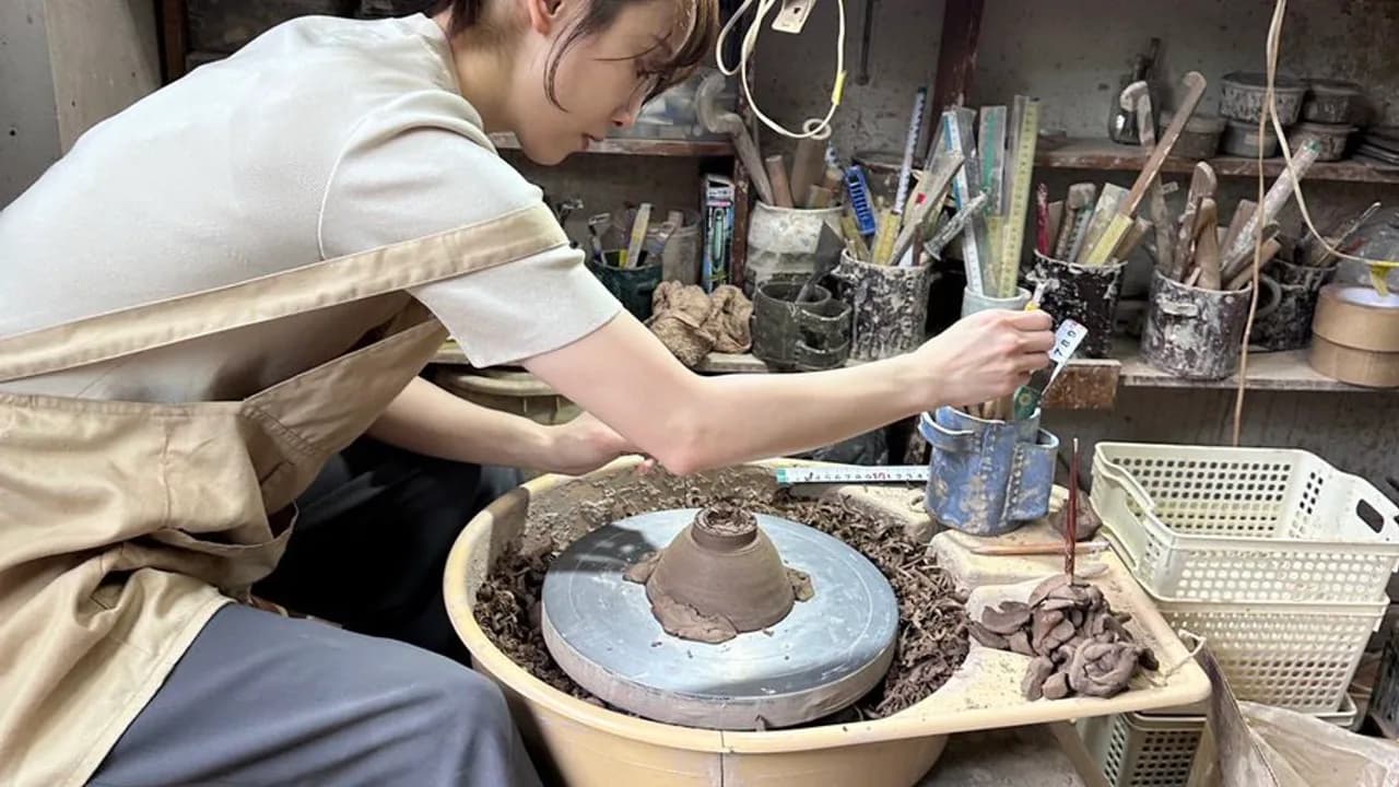 Yuki Kodama's Pottery Romance 'Ao no Hana Utsuwa no Mori' Gets NHK Night Drama